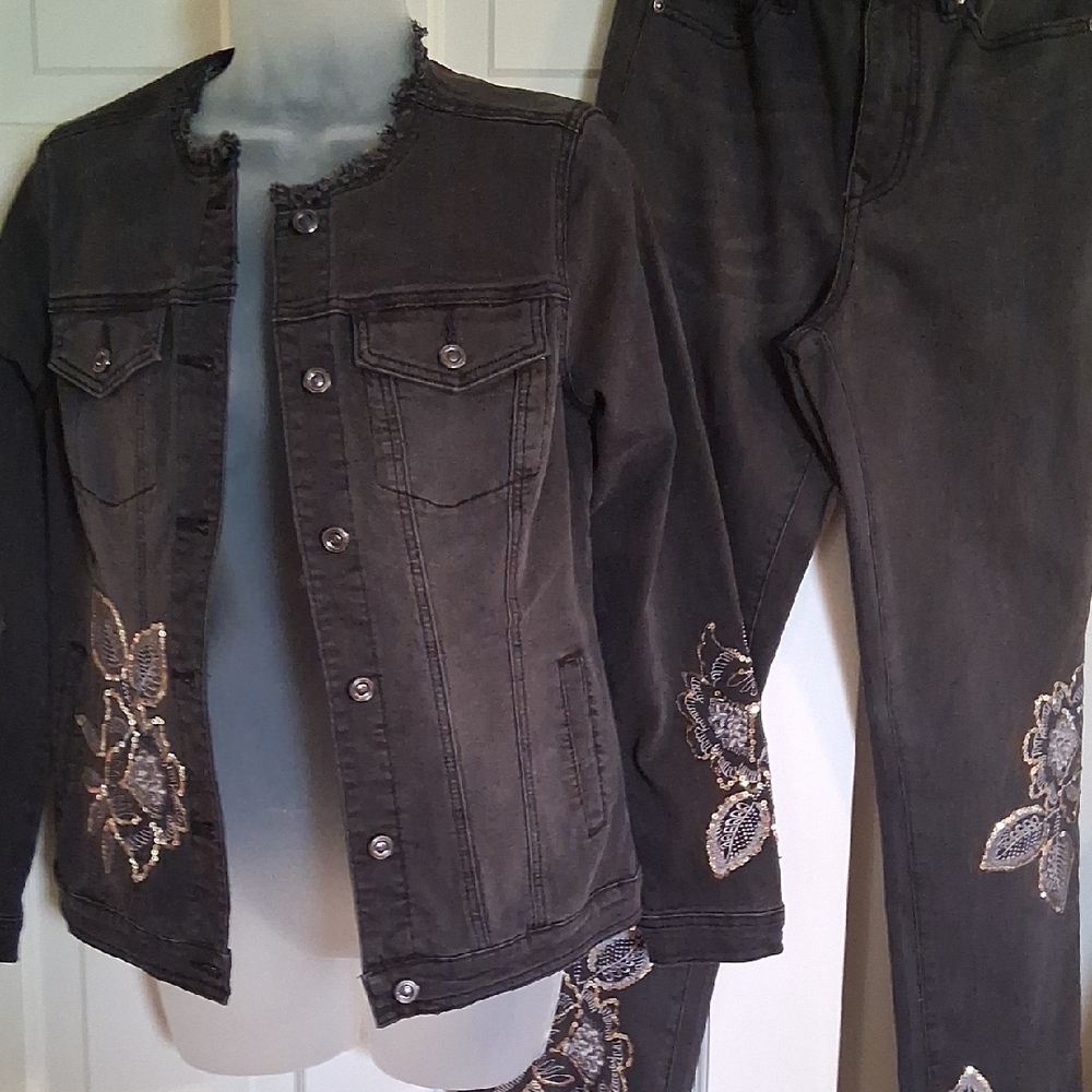 DC Black Denim Jacket and Pants To Match